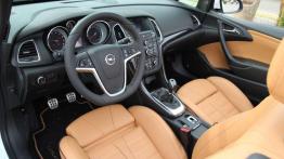 Opel Cascada - piękny kabriolet z polskiej fabryki