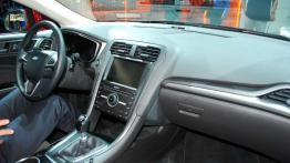 Mondial de l'Automobile 2014 - Ford w ofensywie