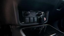 Mitsubishi Outlander PHEV (MY16) - dialog z klientem