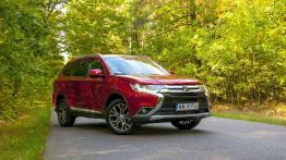 Mitsubishi Outlander - 100 razy "tak"?