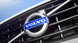 Volvo XC60 T6 AWD R-Design - niepozorny zawodnik, ze Szwecji