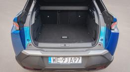Peugeot 3008 Hybrid GT Exclusive pozwoli nam się wyróżnić z tłumu, póki nie zajrzymy pod maskę
