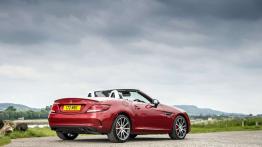 Mercedes-AMG SLC 43 (2016) - widok z tyłu