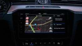 Volkswagen Arteon 2.0 TDI 190 KM - galeria redakcyjna - ekran systemu multimedialnego