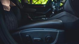 Skoda Octavia L&K - galeria redakcyjna - widok ogólny wn?trza z przodu