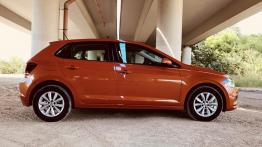 Volkswagen Polo 1.0 TSI 115 KM - galeria redakcyjna (2) - prawy bok