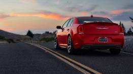 Chrysler 300S 2015 - widok z tyłu