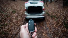 Jeep Grand Cherokee IV Facelifting - galeria redakcyjna (2) - tył - bagażnik otwarty