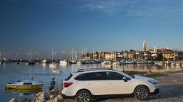Subaru Outback 2015 2.0D - wersja europejska - prawy bok