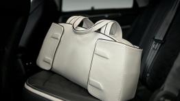 Ford Vignale Mondeo Kombi (2015) - tylna kanapa