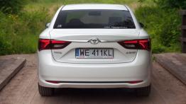 Toyota Avensis III Sedan Facelifting - galeria redakcyjna - widok z tyłu