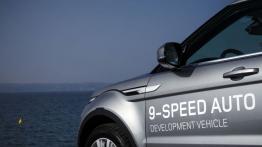Range Rover Evoque ZF 9HP (2013) - emblemat boczny