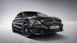 Mercedes CLA 250 Edition 1 (C117) 2012 - przód - reflektory wyłączone