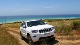 Jeep Grand Cherokee IV Facelifting (2014) Overland - widok z przodu