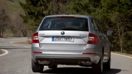 Skoda Octavia III Kombi 4x4 TSI (2013) - widok z tyłu