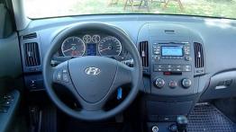 Hyundai i30 - galeria redakcyjna - kokpit