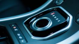 Range Rover Evoque 5d 2.0 Si4 240KM - galeria redakcyjna - skrzynia biegów