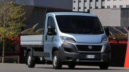 Fiat Ducato III Facelifting Tipper (2014) - widok z przodu