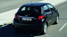 Toyota Yaris III Facelifting (2014) - widok z tyłu