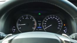 Lexus GS IV 250 209KM - galeria redakcyjna (2) - zestaw wskaźników