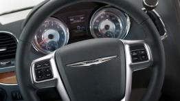 Chrysler Town and Country S - kierownica
