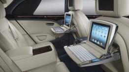 Bentley Mulsanne 2013 - widok ogólny wnętrza