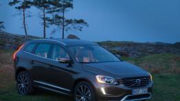 Volvo XC60 Facelifting (2014) - widok z przodu