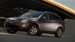 Nissan Rogue - lewy bok