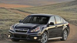 Subaru Legacy 2013 - lewy bok
