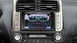 Toyota Land Cruiser 2010 - wersja 3-drzwiowa - konsola środkowa