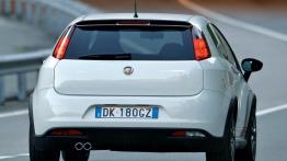 Fiat Grande Punto Abarth - widok z tyłu