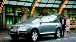 Volkswagen Touareg - lewy bok