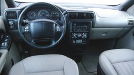 Chevrolet Trans Sport - pełny panel przedni