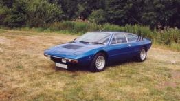 Lamborghini Uracco - lewy bok