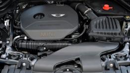 Mini John Cooper Works 2015 - silnik
