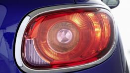 Mini Paceman - prawy tylny reflektor - włączony