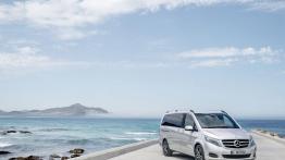 Mercedes klasy V (2014) - widok z przodu