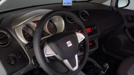Seat Ibiza 2008 - kierownica