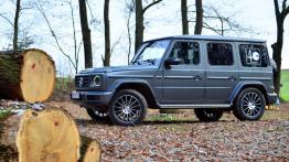 Mercedes G350d – 40 lat i ponad 200 koni więcej