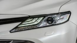 Toyota Camry – zelektryfikowany powrót