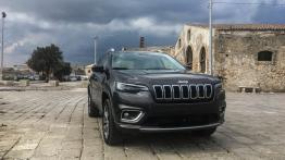 Prawdziwy SUV po zabiegu upiększającym – nowy Jeep Cherokee