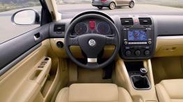 Czy warto przepłacać - Volkswagen Golf V (2003-2008)
