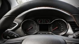 Opel Crossland X – w pogoni za modą