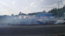 Moc, dźwięk i ... błoto