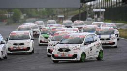 Najtańszy sposób na profesjonalne ściganie, czyli Kia Lotos Race