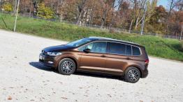 Volkswagen Touran 2.0 TDI - Solidny kawał przestrzeni