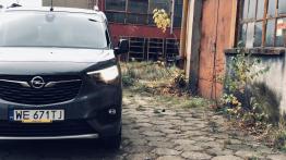 Opel Combo Life 1.5 Turbo 131 KM - galeria redakcyjna - widok z przodu