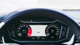 Audi A1 1.0 30 TFSI 116 KM - galeria redakcyjna - inny element panelu przedniego