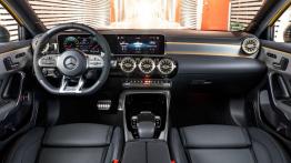 Mercedes-AMG A 35 4Matic - pe?ny panel przedni