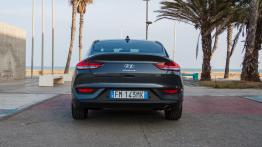 Hyundai i30 Fastback - galeria redakcyjna - widok z ty?u